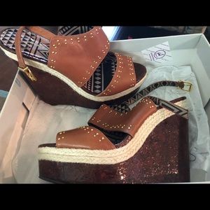 Jessica Simpson Women’s Shoess